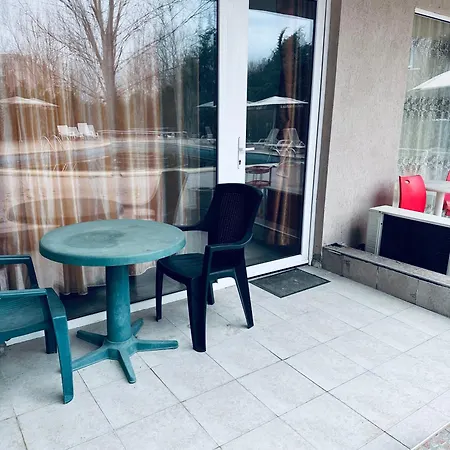 Stella Udacha & Apartmán Sluneční pobřeží