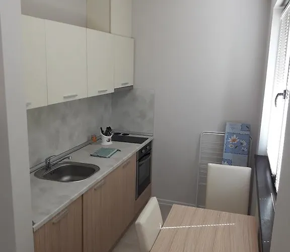 Stella Udacha & Apartament